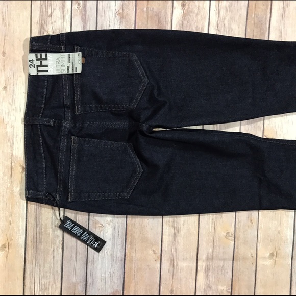 Joe's Jeans Skinny Ankle Ultra Slim Fit Denim - Picture 4 of 4
